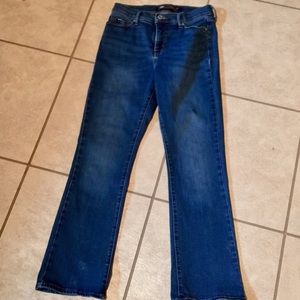 Perfectly Slimming Levi Jeans